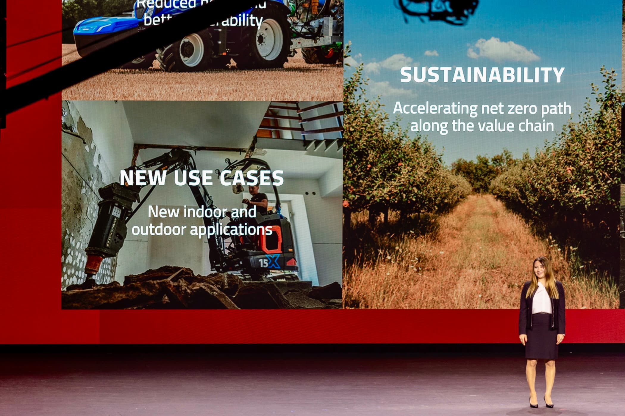 Presenting CNH Industrial's corporate strategy on alternative fuels and electrification at Capital Markets Day, Miami, 2022